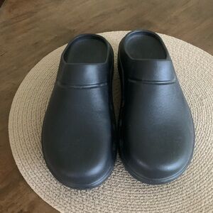 OOFOS Black Mules with Superior Grip